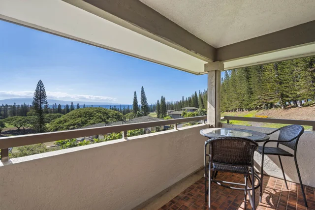 Listing Image for 500 Kapalua Dr 19t6-7 12 of 46