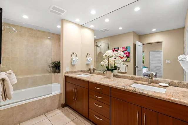 Listing Image for 500 Kapalua Dr 19t6-7 31 of 46