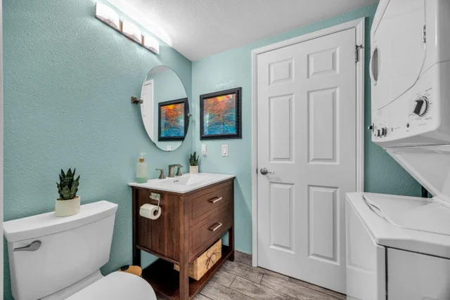 Listing Image for 160 Keonekai Rd 8-103 23 of 50