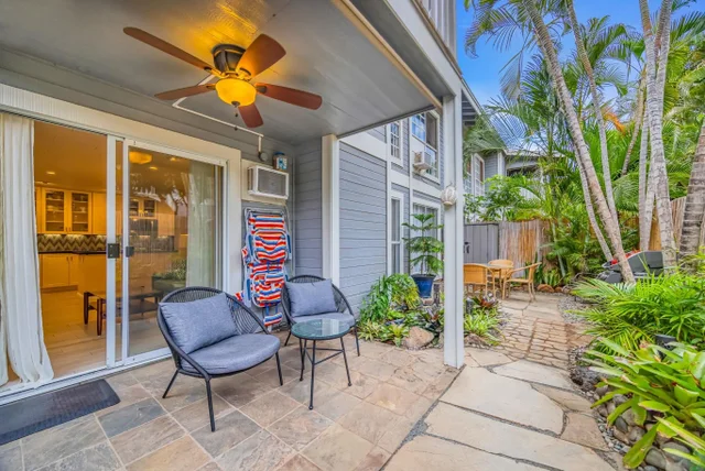 Listing Image for 160 Keonekai Rd 8-103 35 of 50