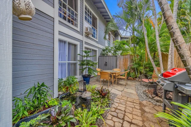 Listing Image for 160 Keonekai Rd 8-103 36 of 50