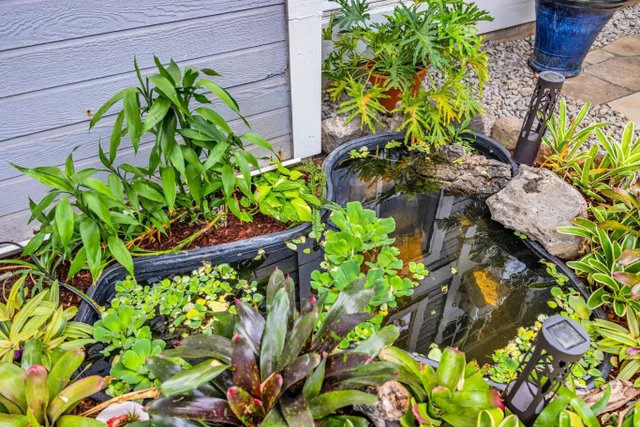 Listing Image for 160 Keonekai Rd 8-103 37 of 50