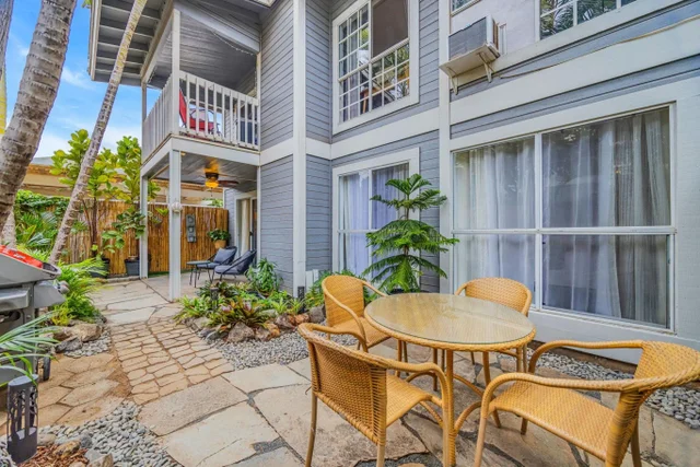 Listing Image for 160 Keonekai Rd 8-103 40 of 50