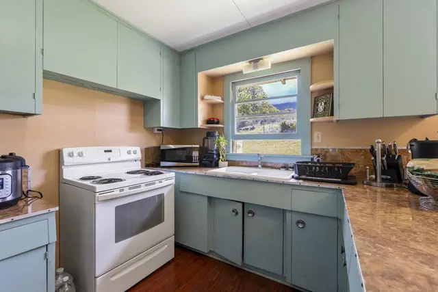 Listing Image for 5435 Lower Kula Rd 32 of 41