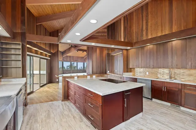 Listing Image for 2450 Piiholo Rd 6 of 39
