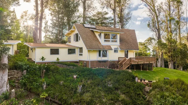 Listing Image for 1733 Piiholo Rd Rd 10 of 50