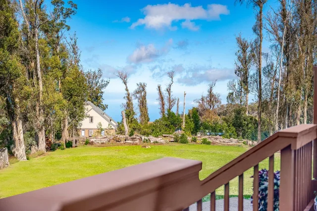 Listing Image for 1733 Piiholo Rd Rd 24 of 50