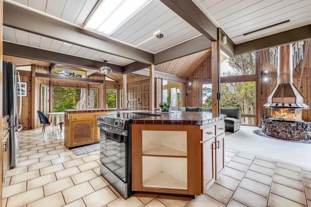 Listing Image for 1733 Piiholo Rd Rd 34 of 50