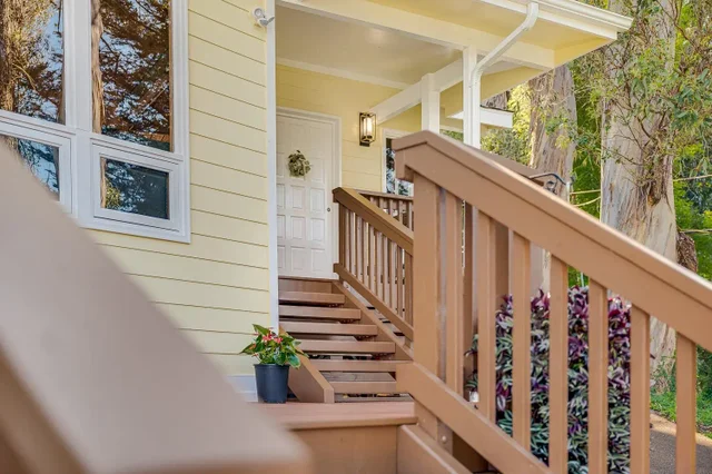 Listing Image for 1733 Piiholo Rd Rd 5 of 50