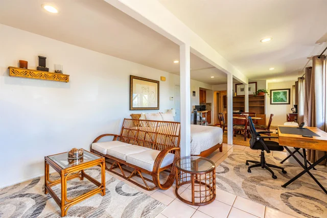 Listing Image for 723 S Alu Rd 25 of 27