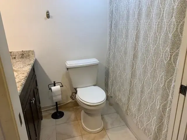 Listing Image for 50 Waipaa Ln 103 18 of 21