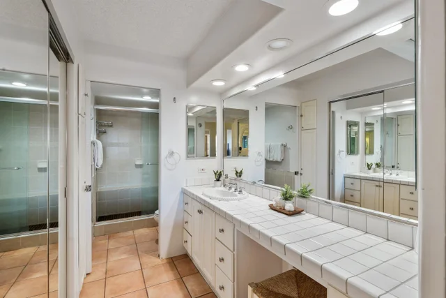 Listing Image for 2661 Kekaa Dr K110 16 of 48