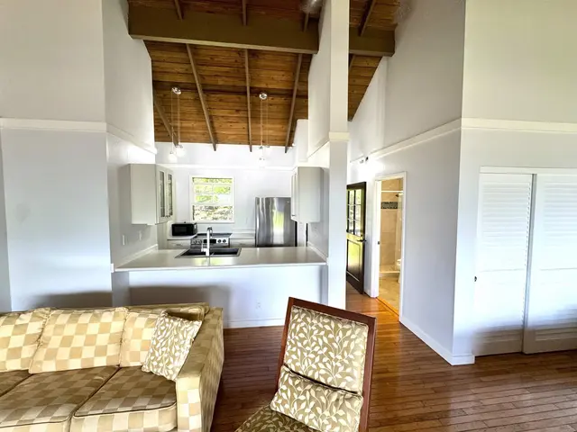 Listing Image for 100 Lio Pl I-3 13 of 26