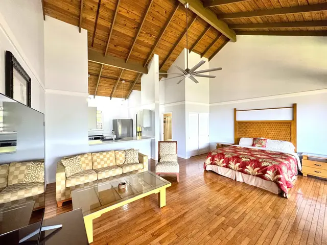 Listing Image for 100 Lio Pl I-3 2 of 26