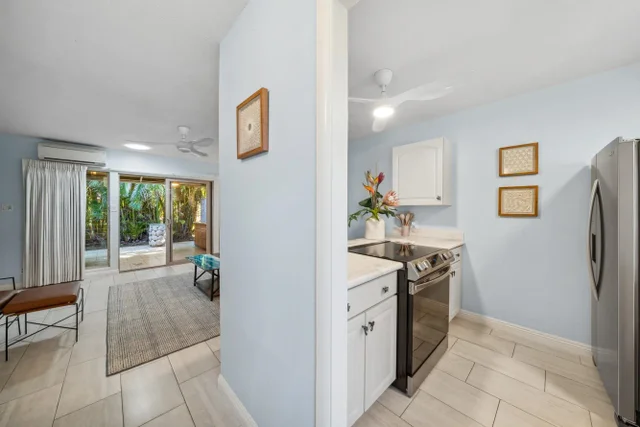 Listing Image for 24 Puamelia Pl 24-3 20 of 41