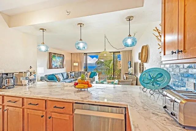 Listing Image for 3445 Lower Honoapiilani Rd 747 16 of 34