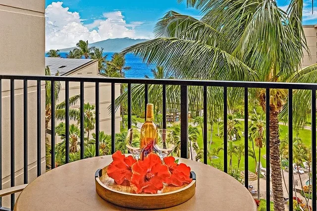 Listing Image for 3445 Lower Honoapiilani Rd 747 3 of 34