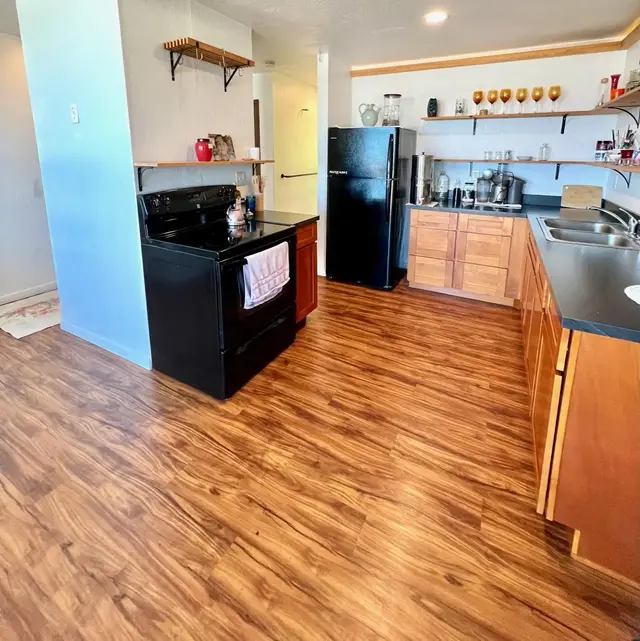 Listing Image for 510 Imi Pl 203 7 of 10
