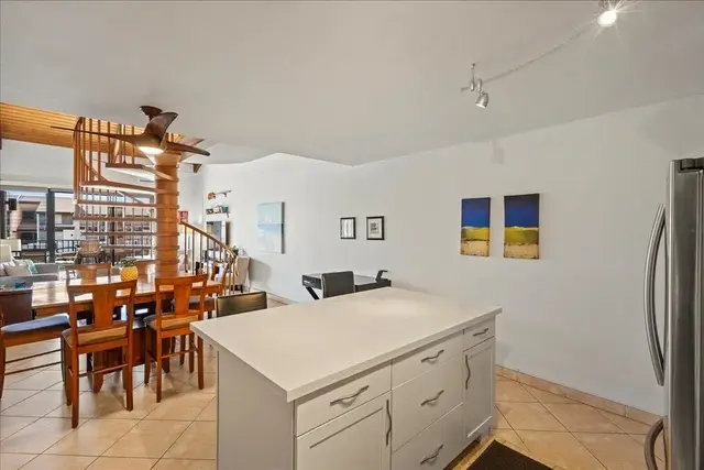 Listing Image for 2695 S Kihei Rd 8-404 10 of 45