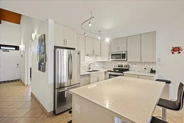 Listing Image for 2695 S Kihei Rd 8-404 23 of 45