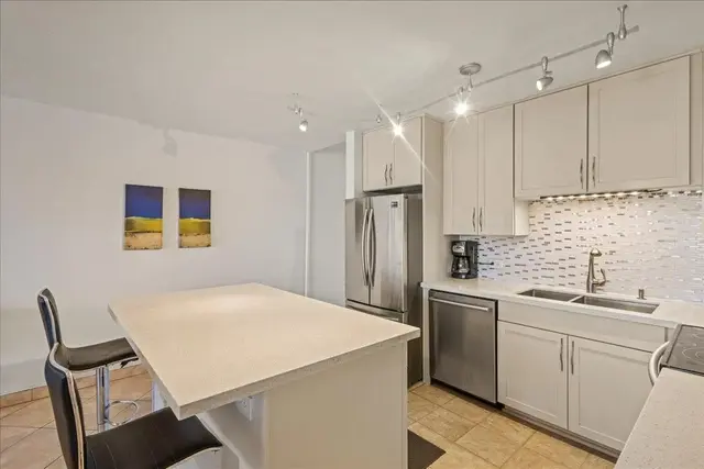 Listing Image for 2695 S Kihei Rd 8-404 4 of 45