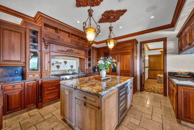 Listing Image for 222 Ke'oawa St 11 of 50