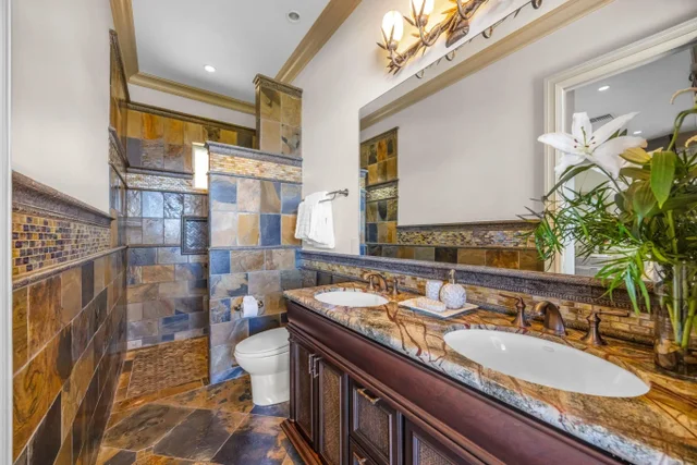 Listing Image for 222 Ke'oawa St 35 of 50