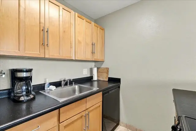 Listing Image for 2191 S Kihei Rd 2321 12 of 30