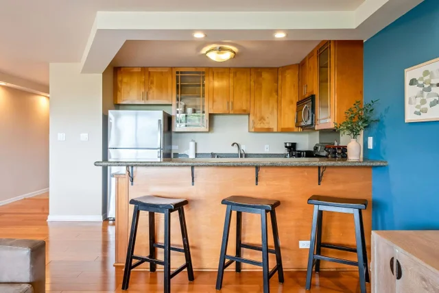 Listing Image for 2387 S Kihei Rd C-302 11 of 36