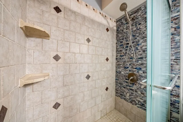 Listing Image for 2387 S Kihei Rd C-302 16 of 36