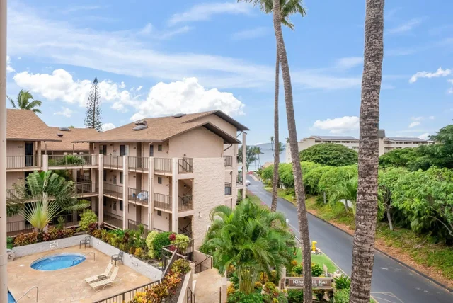 Listing Image for 2387 S Kihei Rd C-302 18 of 36