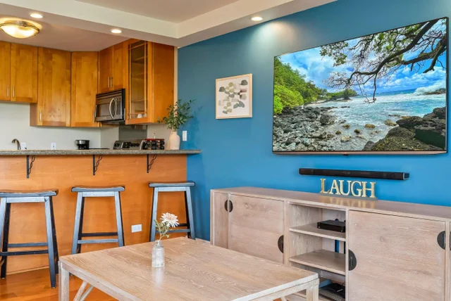 Listing Image for 2387 S Kihei Rd C-302 6 of 36