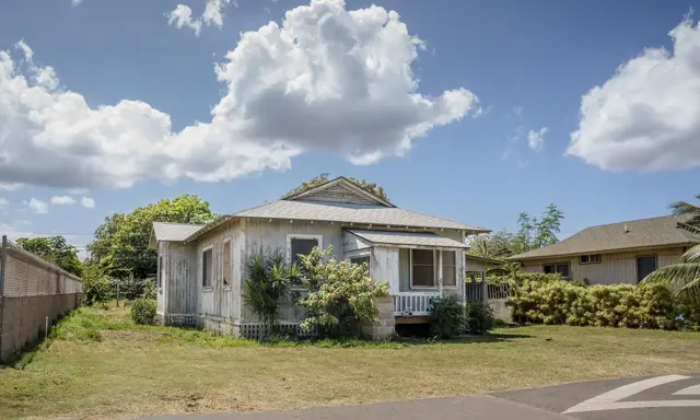 Listing Image for 130 Kuhuoi St 1 of 22