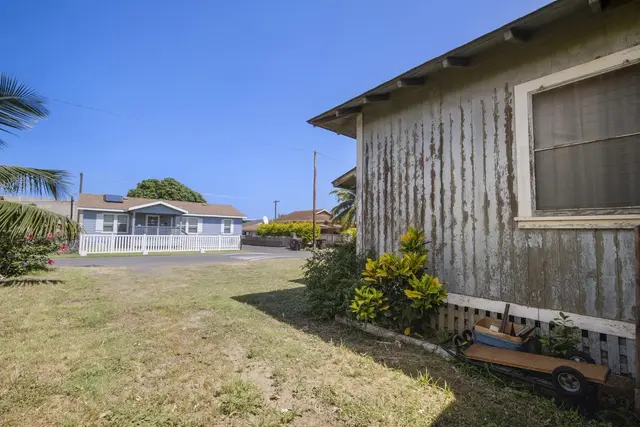 Listing Image for 130 Kuhuoi St 4 of 22