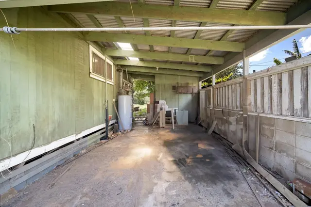 Listing Image for 130 Kuhuoi St 6 of 22