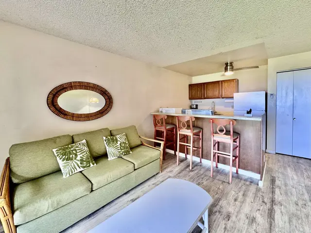 Listing Image for 1000 Kamehameha V Hwy 227b 7 of 18