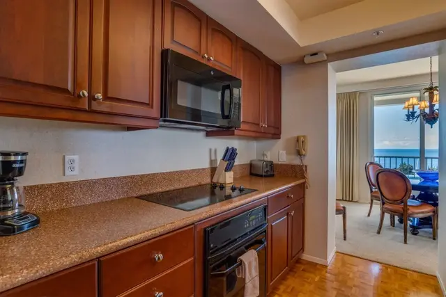 Listing Image for 2481 Kaanapali Pkwy 1102 14 of 19