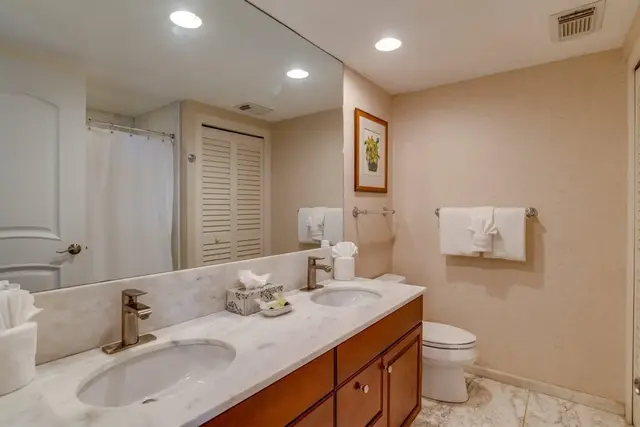 Listing Image for 2481 Kaanapali Pkwy 1102 8 of 19