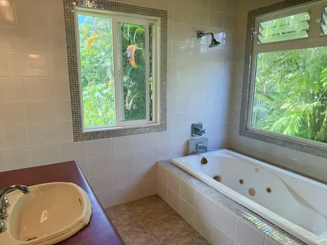 Listing Image for 241 Ulaino Rd 12 of 32