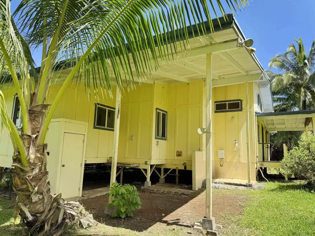 Listing Image for 241 Ulaino Rd 25 of 32
