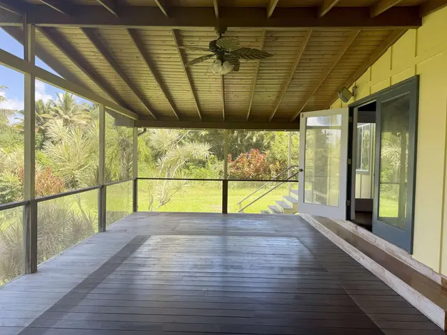 Listing Image for 241 Ulaino Rd 9 of 32