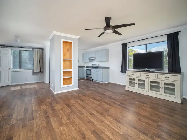 Listing Image for 287 Palanehe St 19 of 36