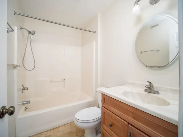 Listing Image for 287 Palanehe St 20 of 36