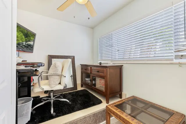 Listing Image for 219 Kenolio Rd 29 of 41