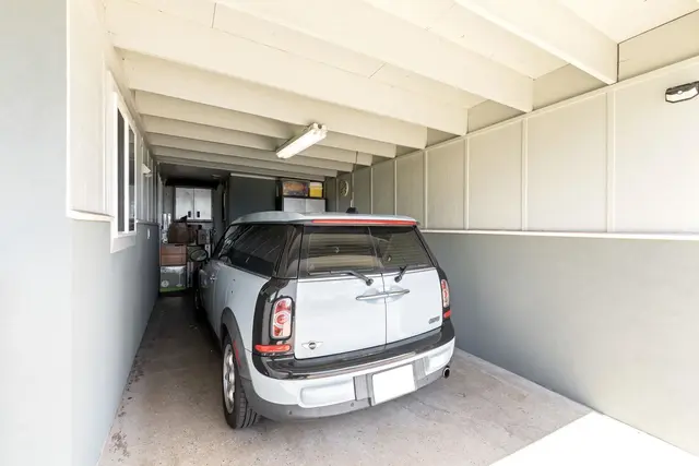 Listing Image for 219 Kenolio Rd 36 of 41
