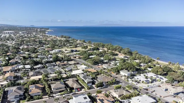 Listing Image for 219 Kenolio Rd 40 of 41