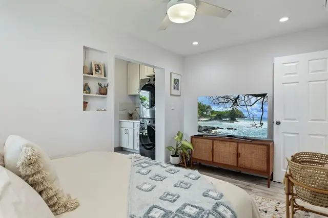 Listing Image for 219 Kenolio Rd 9 of 41