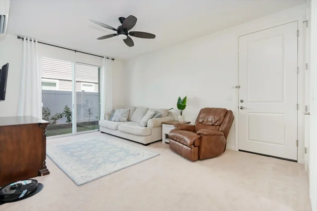 Listing Image for 72 Kupaloke St 28 of 49