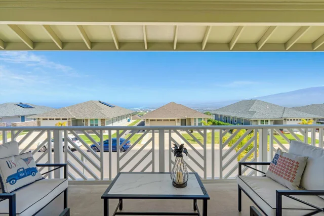 Listing Image for 72 Kupaloke St 8 of 49