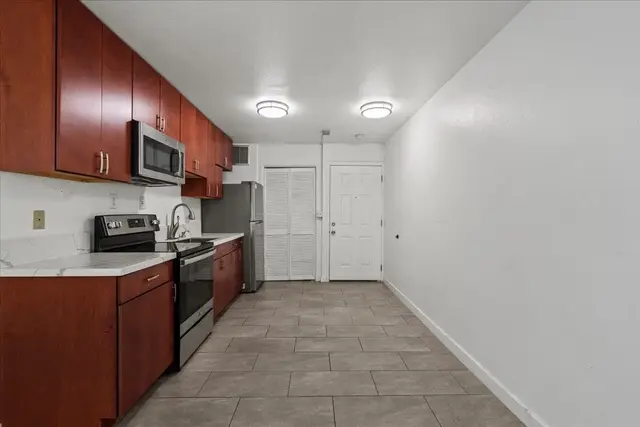 Listing Image for 111 Kahului Beach Rd D221 13 of 34